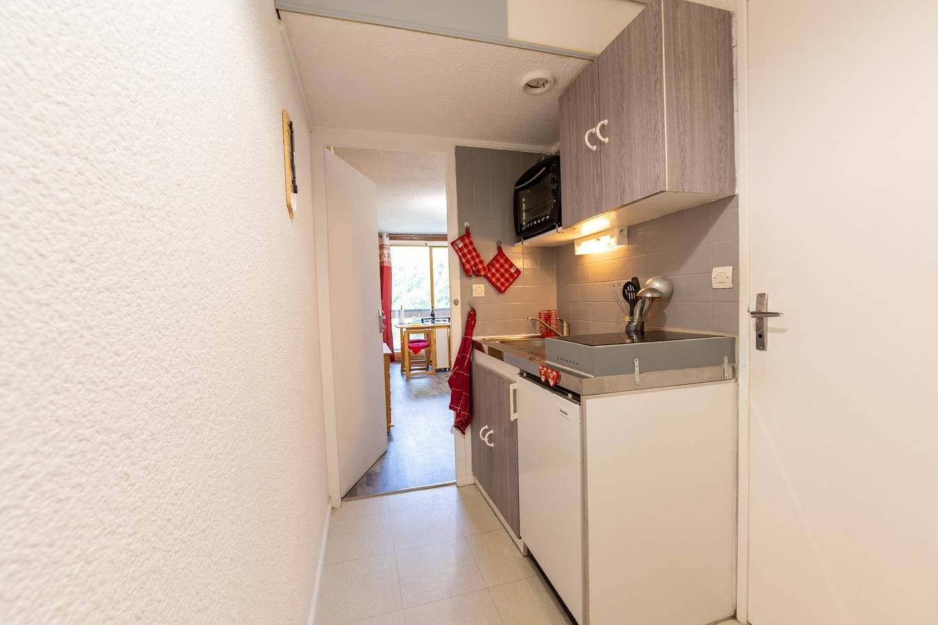 Foto 4 von 12: Ferienwohnung für 4 Personen mit Balkon
