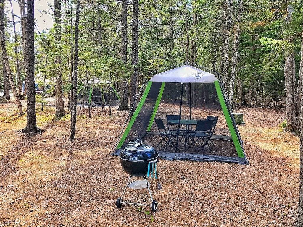 Foto 4 von 14: Bienenstock-kleines Haus bei Acadia Yurts