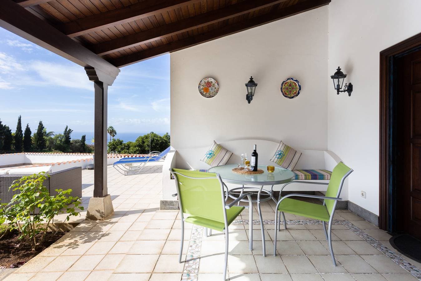 Foto 8 von 47: Traumvilla mit beheizbarem Privatpool und Meerblick