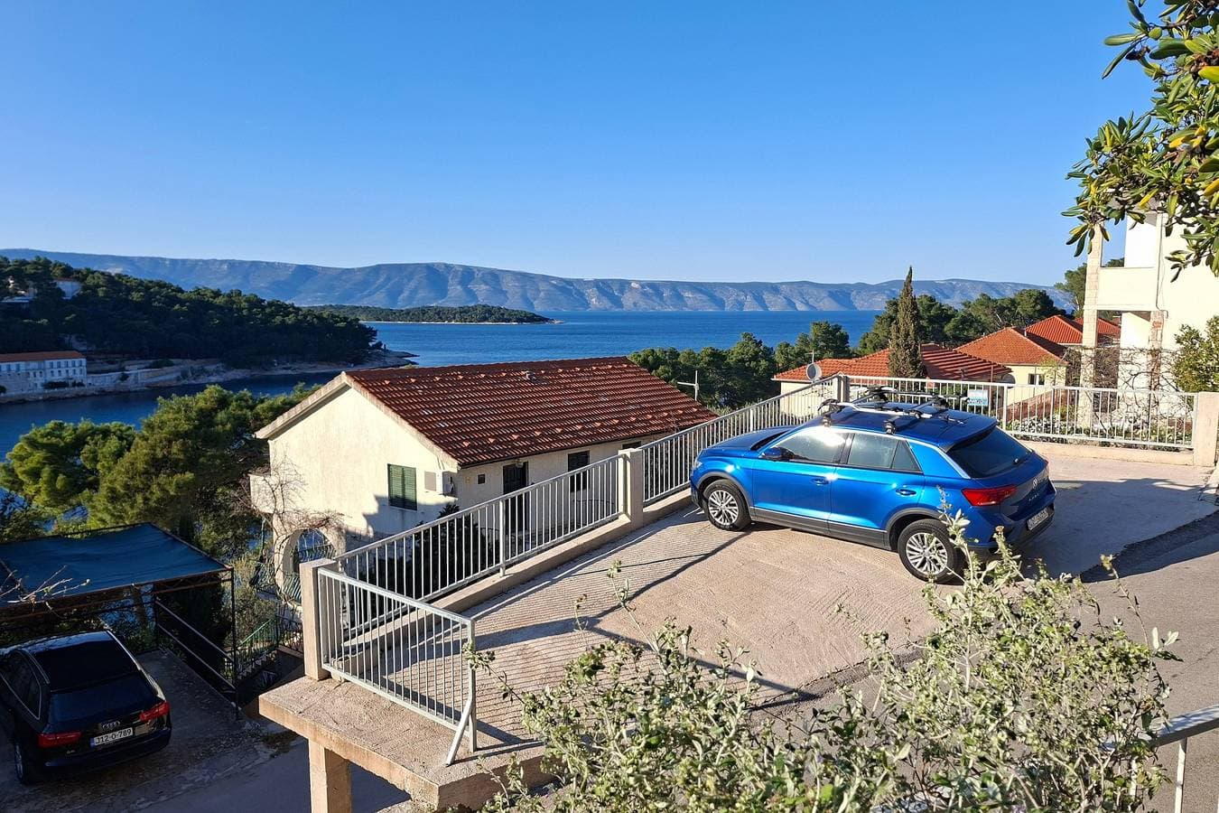 Foto 13 von 31: 1-Zimmer-Ferienwohnung mit Terrasse und Meerblick Jelsa, Hvar A-15348-b