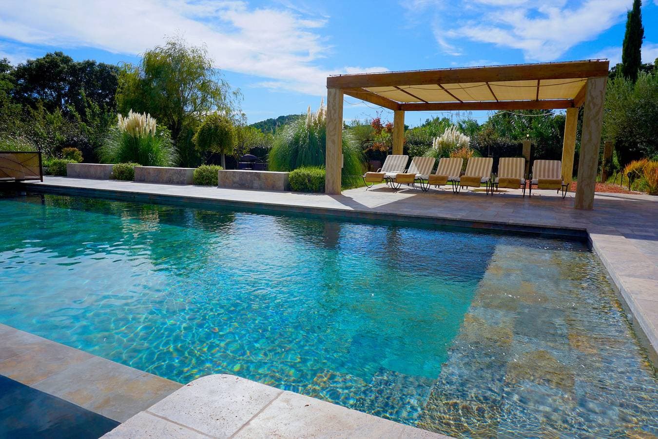 Foto 9 von 36: Villa für 12 Personen mit Pool