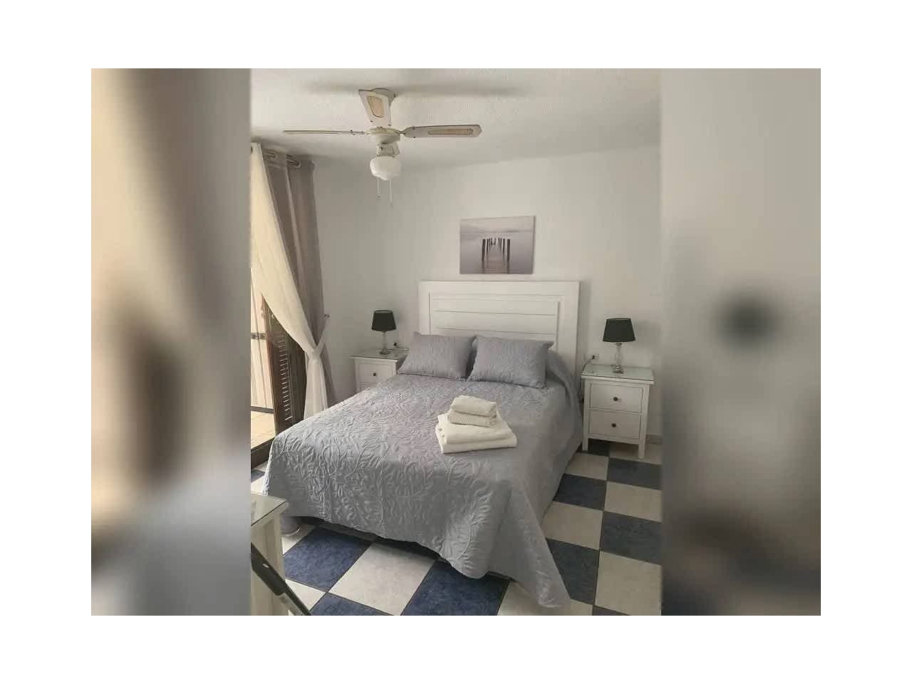 Foto 8 von 17: Ferienwohnung für 4 Personen mit Pool