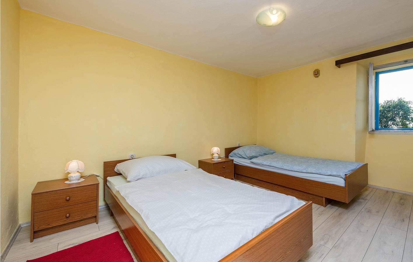 Foto 9 von 18: Reizende Ferienwohnung am Meer mit Terrasse und Annehmlichkeiten, 2 km vom Strand entfernt