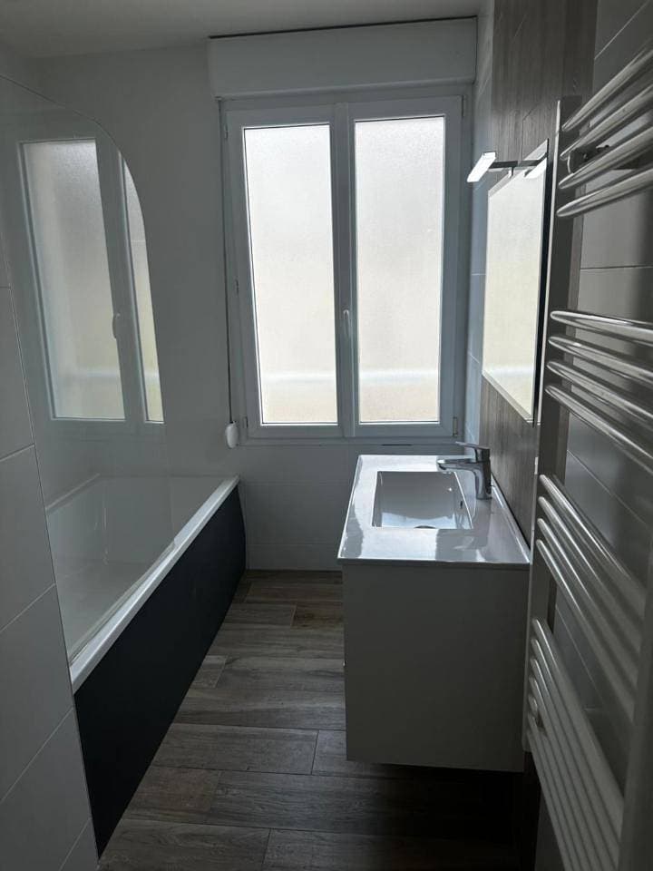 Foto 12 von 19: Five-Bedroom House