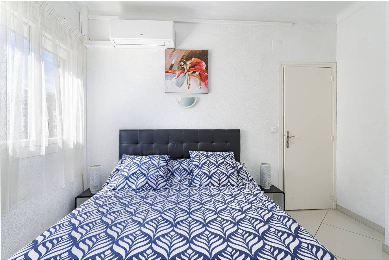 Foto 12 von 27: Top-Lage, traumhafter Meerblick: Komfortable 2-Zimmer-Wohnung mit Terrasse im Zentrum