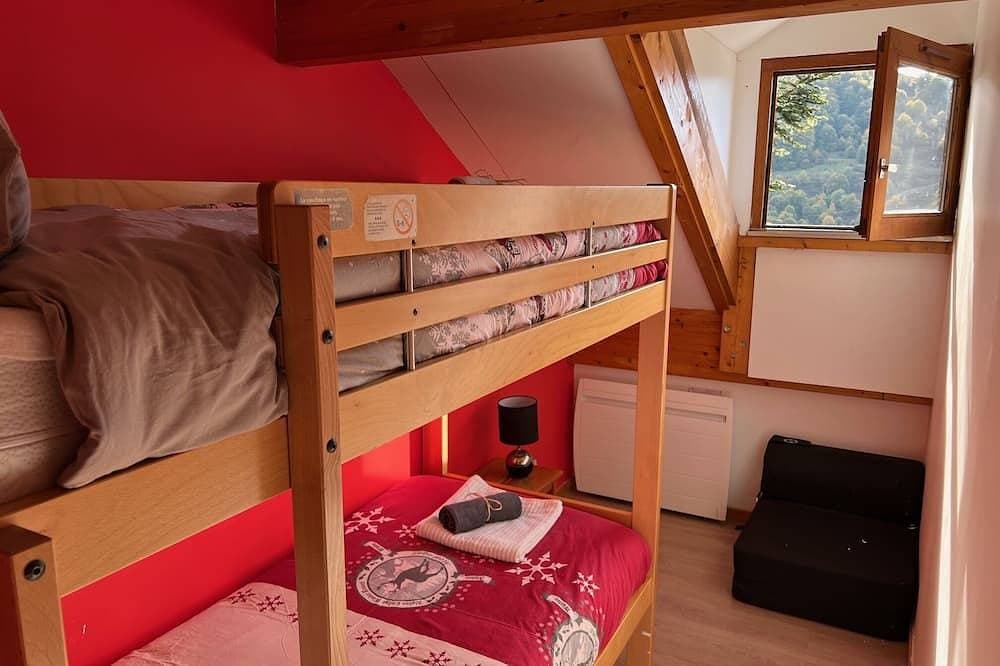 Foto 3 von 6: 4 Chambres: 85 m2 + 35 m2 de Terrasse sur les Pistes: de 8 a 12 Personnes