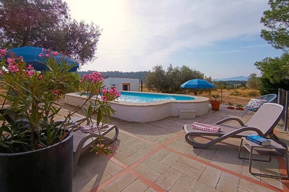 Foto 9 von 24: Naturaleza y Vino!  Habitación en Casa Rural con piscina al pie del Monte Arabí