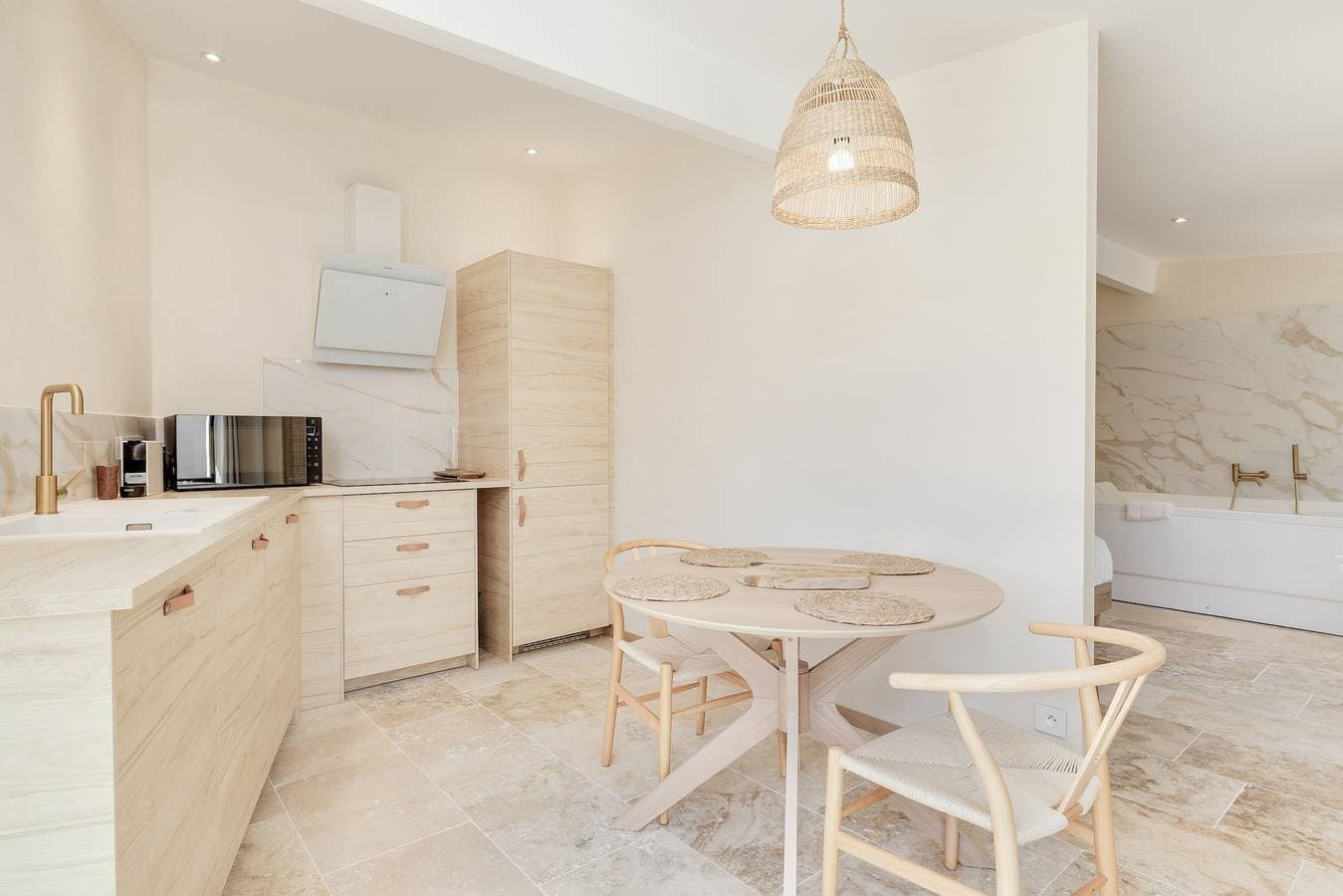 Foto 12 von 35: Villa „Piscine Balnéo Saint Emilion“ mit privatem Pool, WLAN und Klimaanlage