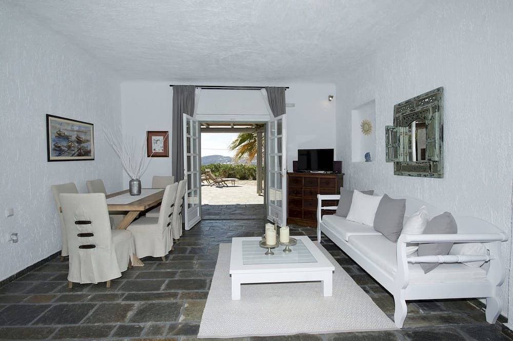 Foto 7 von 17: Luxury apartment Fokos/lounge area, sea view