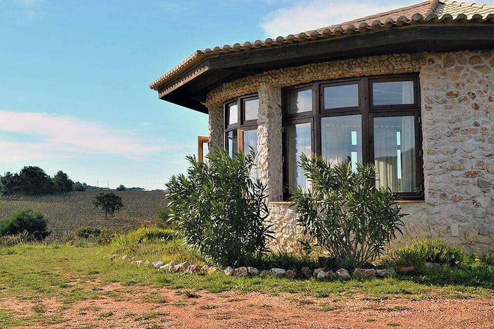 Foto 7 von 30: Geräumiges Familienhaus mit 2 Schlafzimmern und gemeinsamem Pool