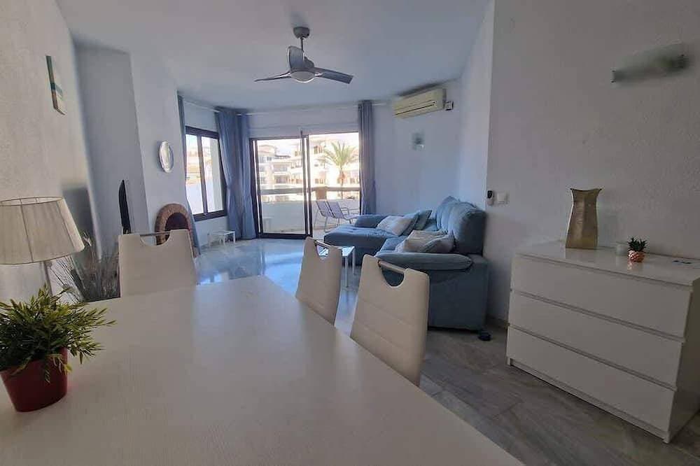 Foto 13 von 30: Sunny Calahonda Apartment with Pool & Walk to Beach