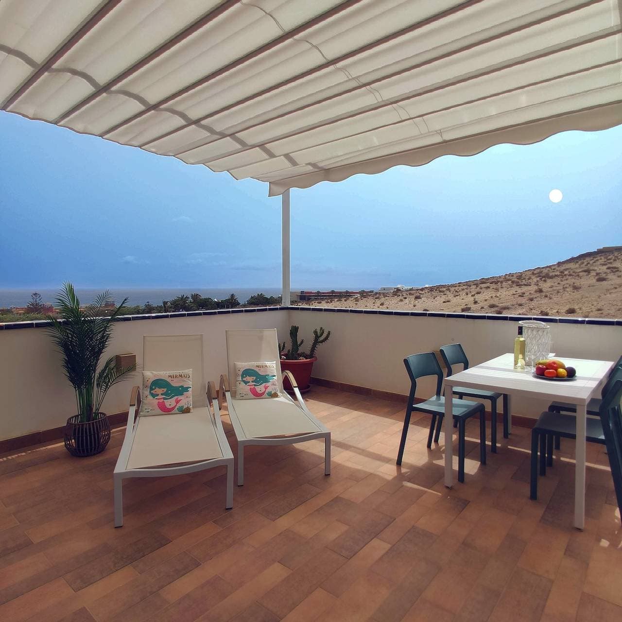 Foto 3 von 26: Ferienwohnung "Las Vistas Mit Meerblick" mit Meerblick, privater Terrasse und WLAN
