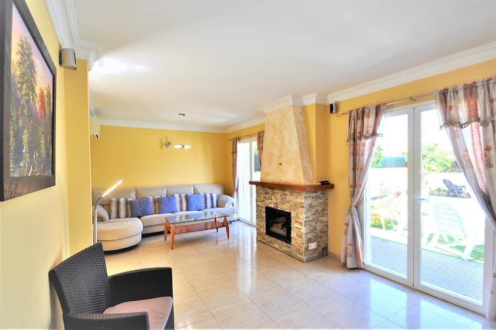 Foto 11 von 30: Villa Hugo Haus in ruhiger Wohngegend Bahía Grande mit privatem Pool. Auf hohe Nachfrage - Kostenloses WLAN