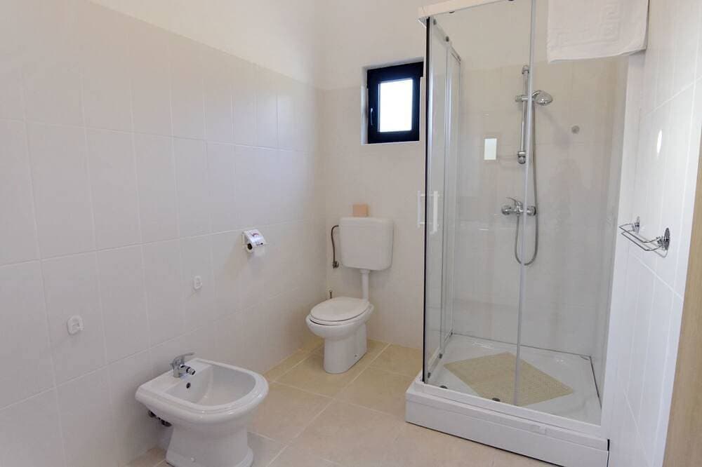 Foto 13 von 30: Zweizimmerwohnung mit großer Terrasse in Grupija