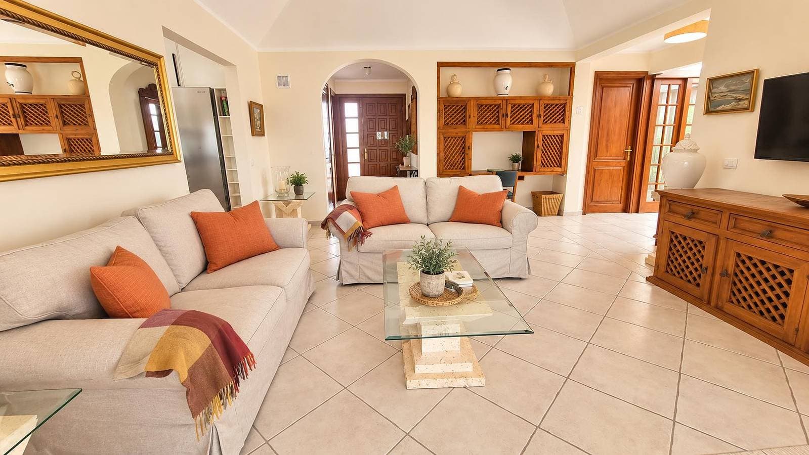 Foto 2 von 13: Villa für 4 Personen mit Terrasse