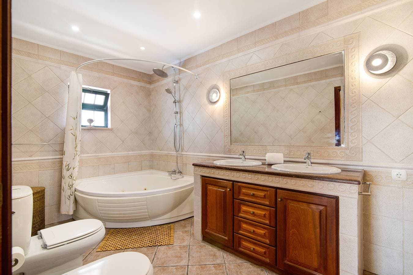 Foto 8 von 32: Villa 'Casa Do Sobreiro' mit Meerblick, WLAN und Klimaanlage