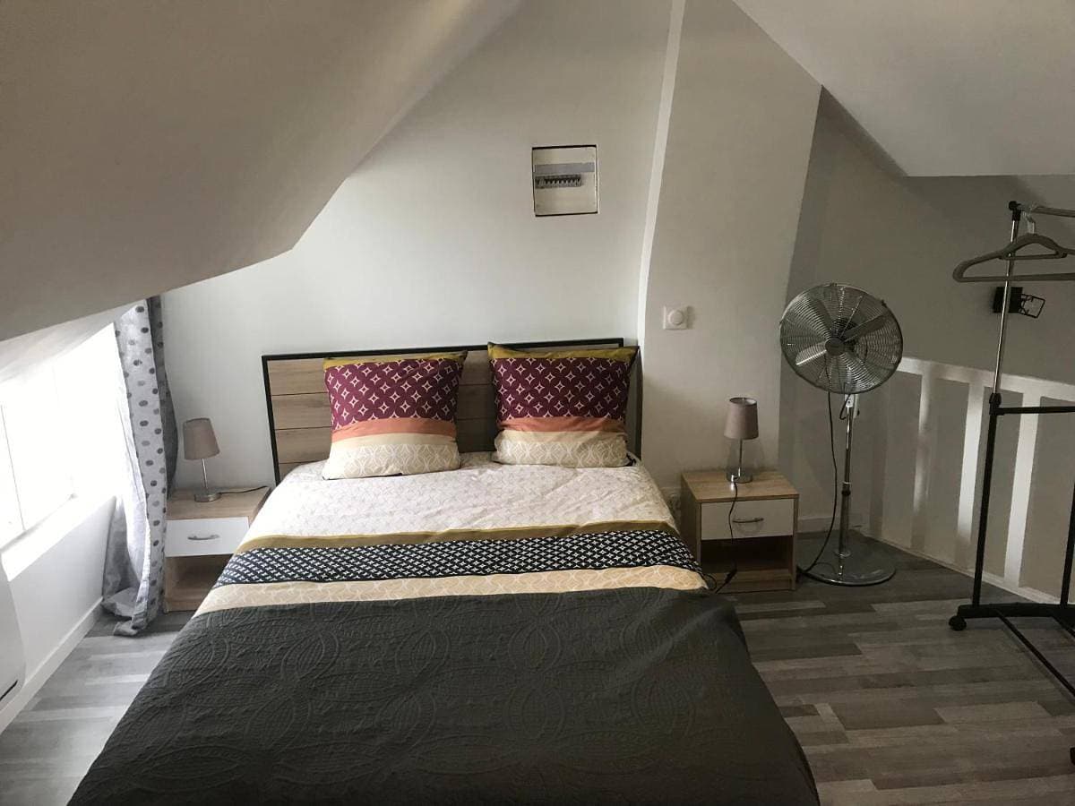 Foto 5 von 13: Double Room with Private Bathroom