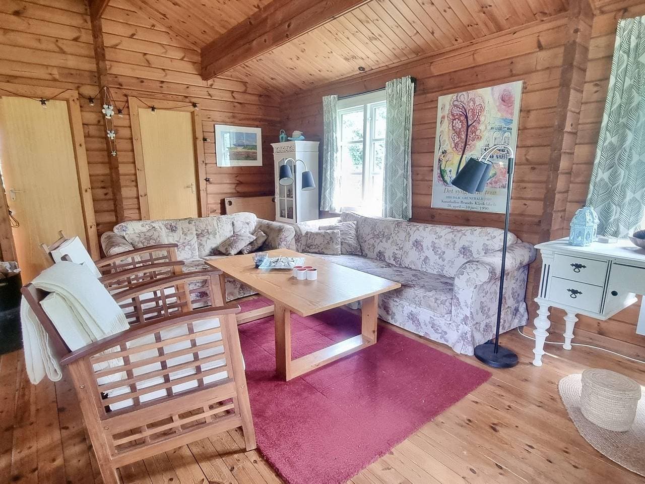 Foto 6 von 23: Ferienhaus auf Naturgrundstück mit Ofen, Tischfußball und zwei Terrassen