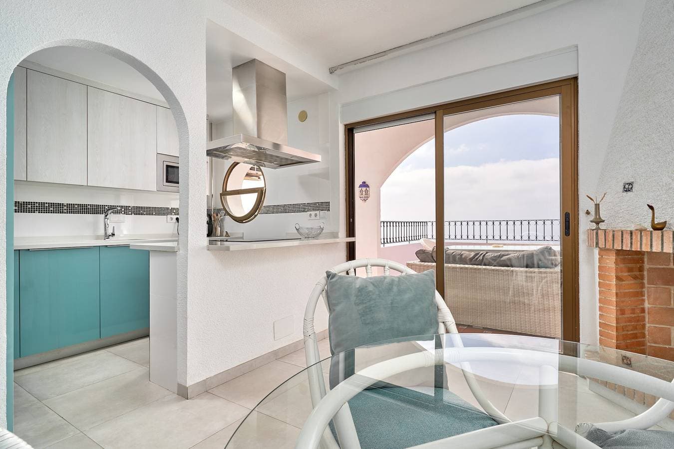 Foto 6 von 31: Ferienwohnung 'Atalaya' mit Meerblick, WLAN und Klimaanlage