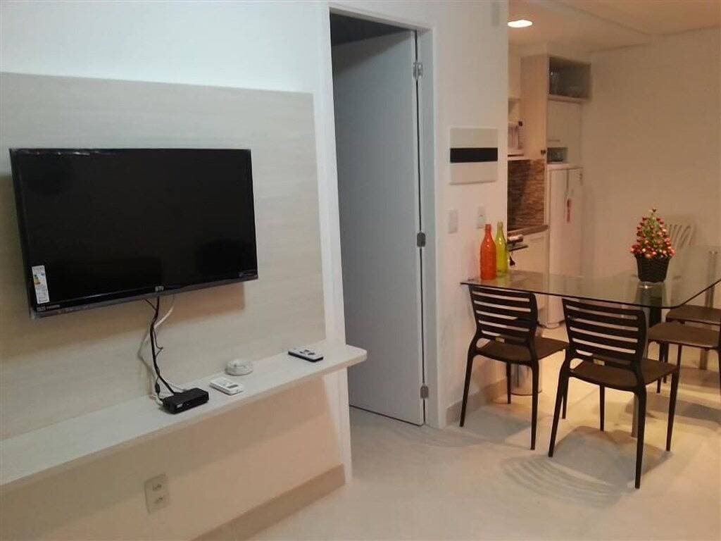 Foto 2 von 8: Luxus auf Landschaft-Apt. Ausgestattet, TV-Kabel, Wi-Fi. Akademie, Schwimmbäder, Sauna