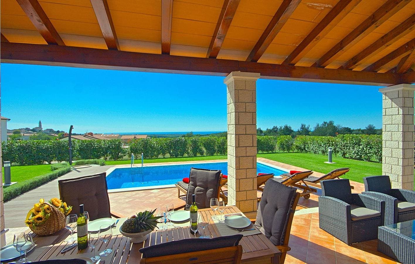 Foto 9 von 48: Reizende 2-Zimmer-Wohnung mit Pool und Terrasse in Visnjan, 500 m von den Sehenswürdigkeiten entfernt