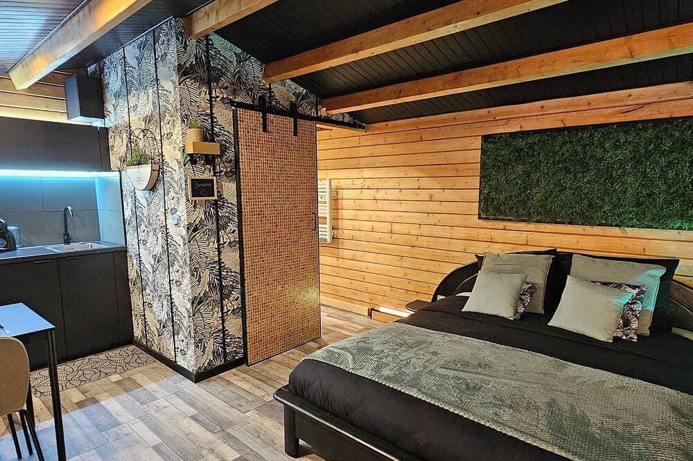 La Petite Dolce – Cozy chalet with a private spa and breathtaking views 1