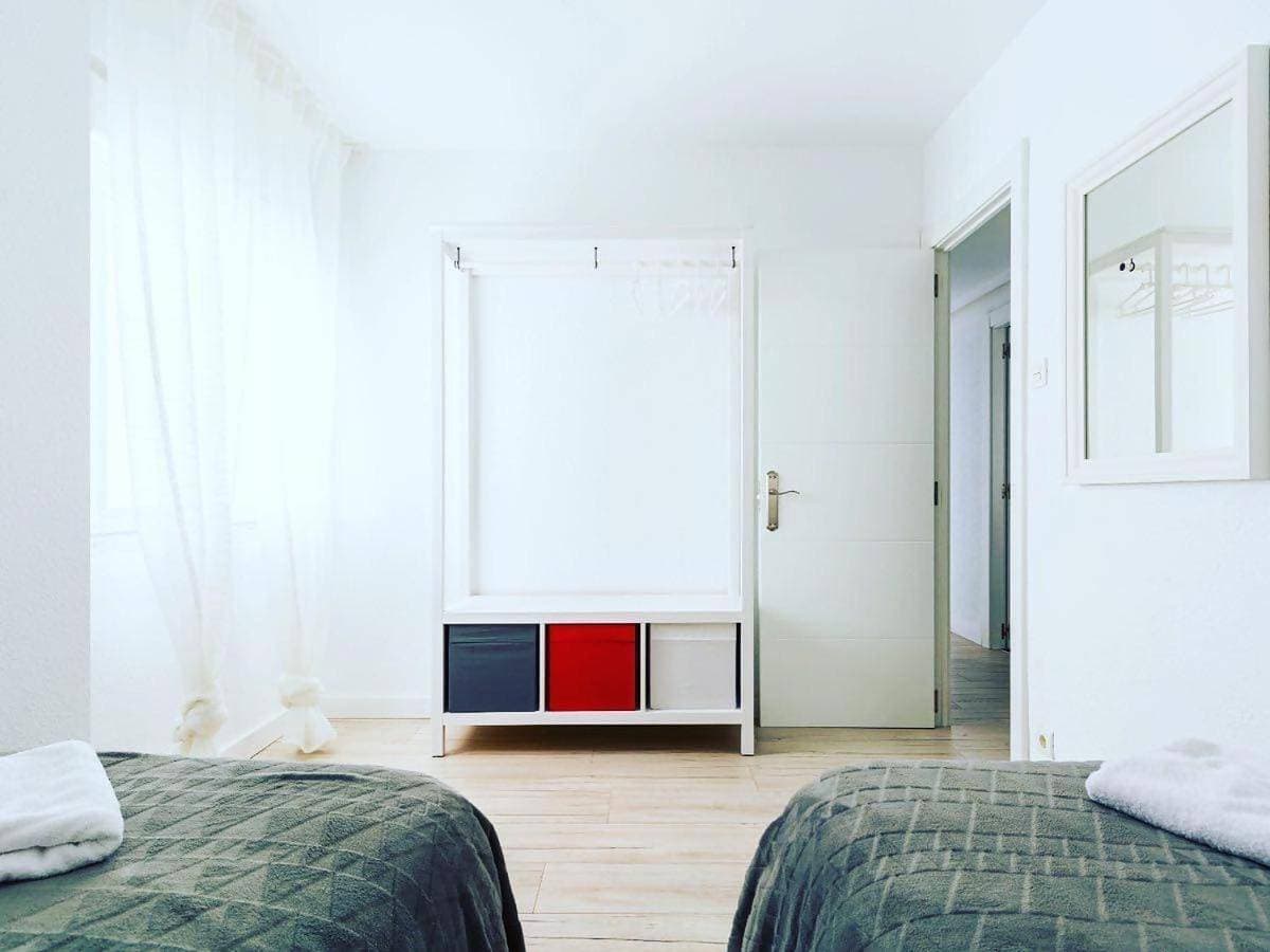 Foto 6 von 10: Two-Bedroom Apartment
