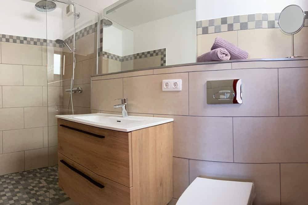 Foto 8 von 30: Nur einen Steinwurf vom Atlantik entfernt - neu renoviert!
