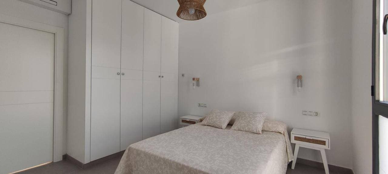 Foto 4 von 18: Two-Bedroom House