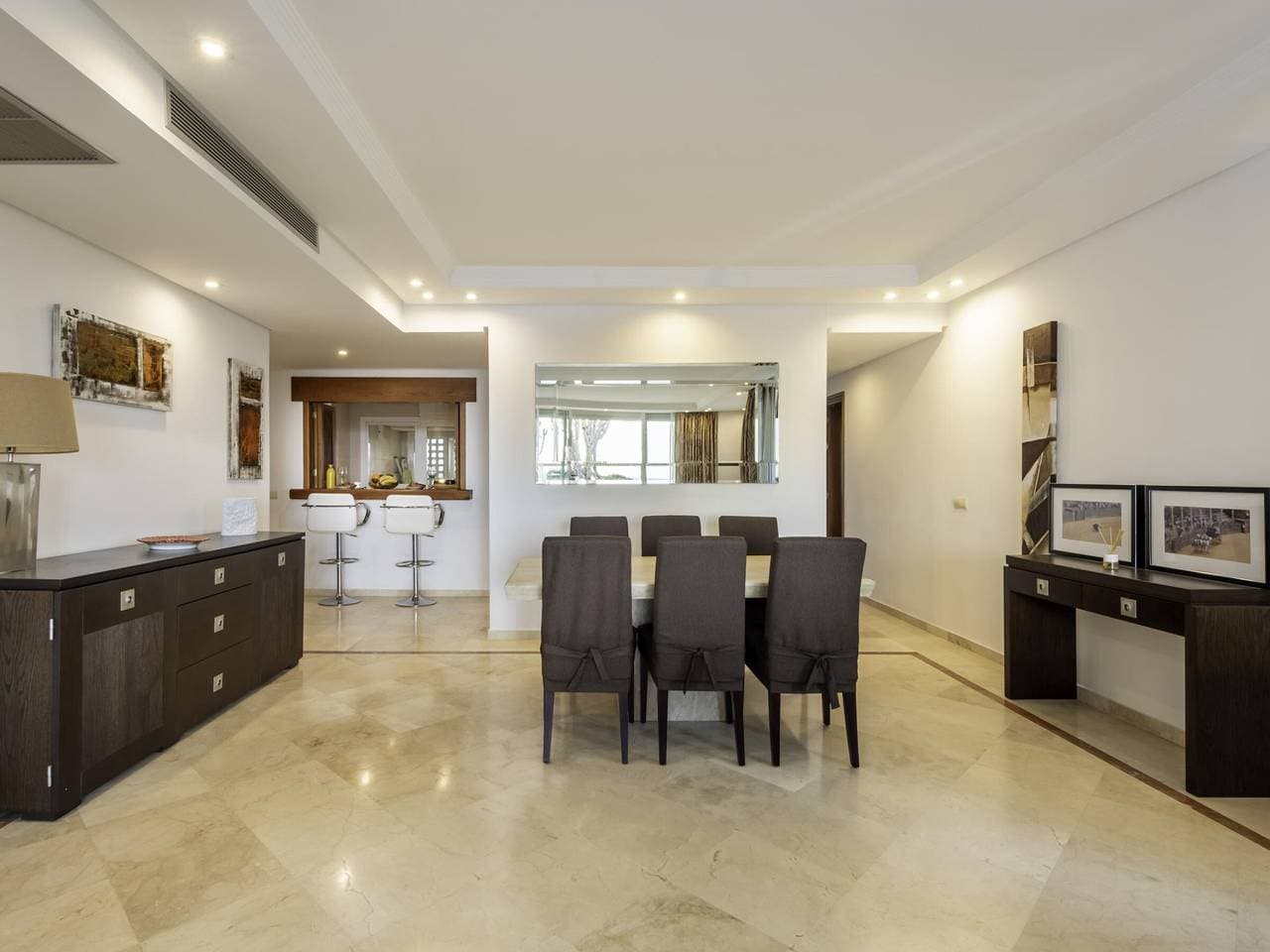 Foto 11 von 25: Luxuswohnung am Strand von Estepona
