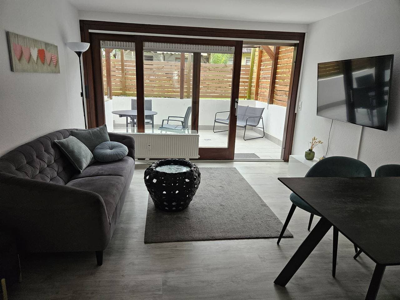 Foto 3 von 30: Ferienwohnung 'Becks Schöne Ferienwohnung' mit privater Terrasse, privatem Garten und WLAN