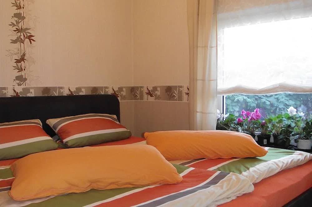 Foto 2 von 21: Schönes Ferienhaus mit großem Garten