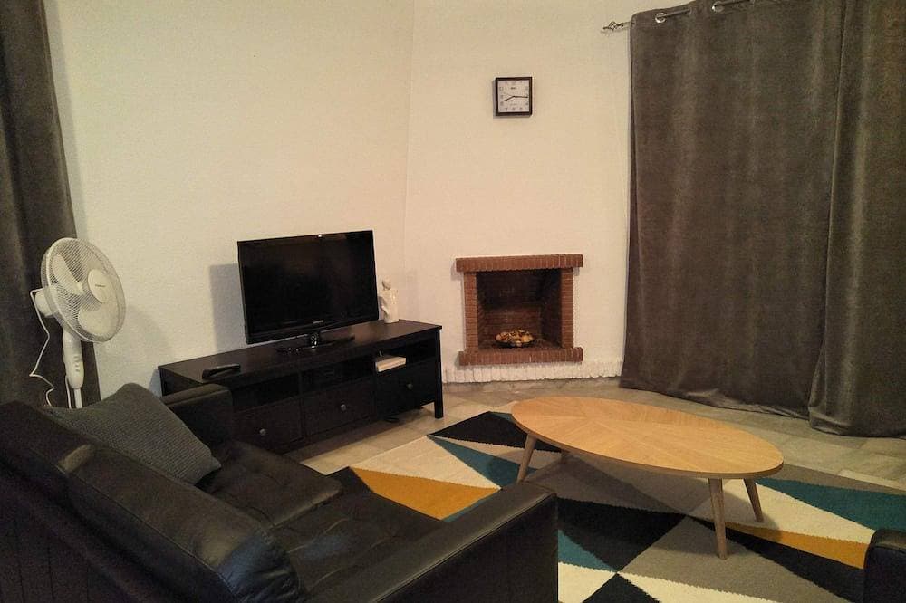 Foto 11 von 30: Apartment mit herrlichem Meerblick, exzellenten Einrichtungen, beheiztem Innenpool