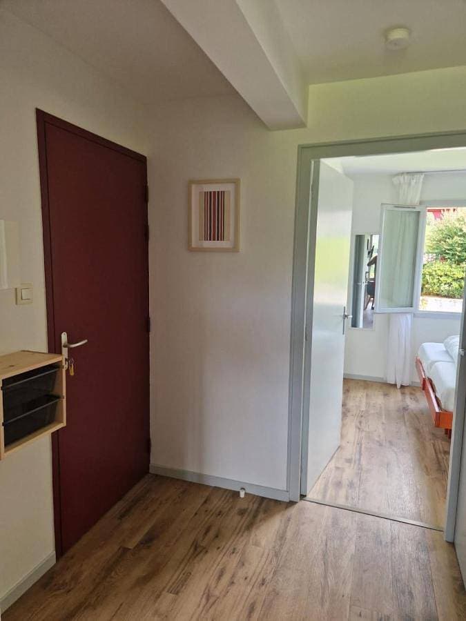 Foto 3 von 18: One-Bedroom Apartment