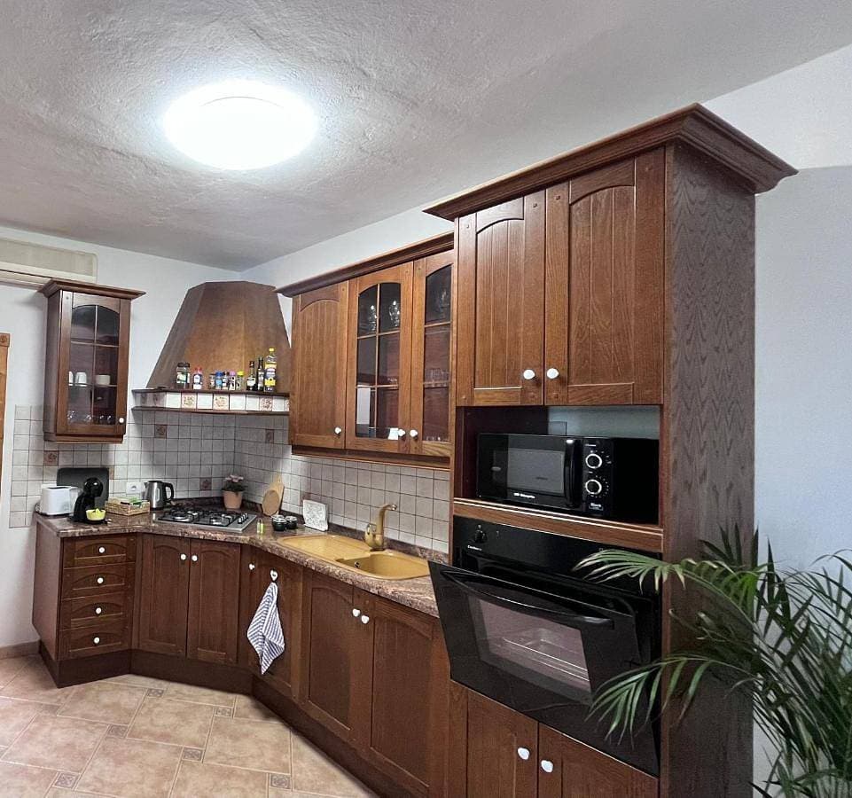 Foto 4 von 20: Two-Bedroom Apartment