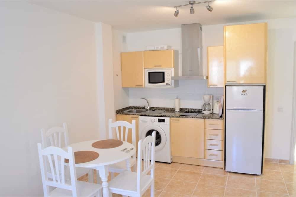 Foto 13 von 29: Apartamento Sarah 2A, 2min zum Strand und Promenade, zentral und ruhig.Free WIFI