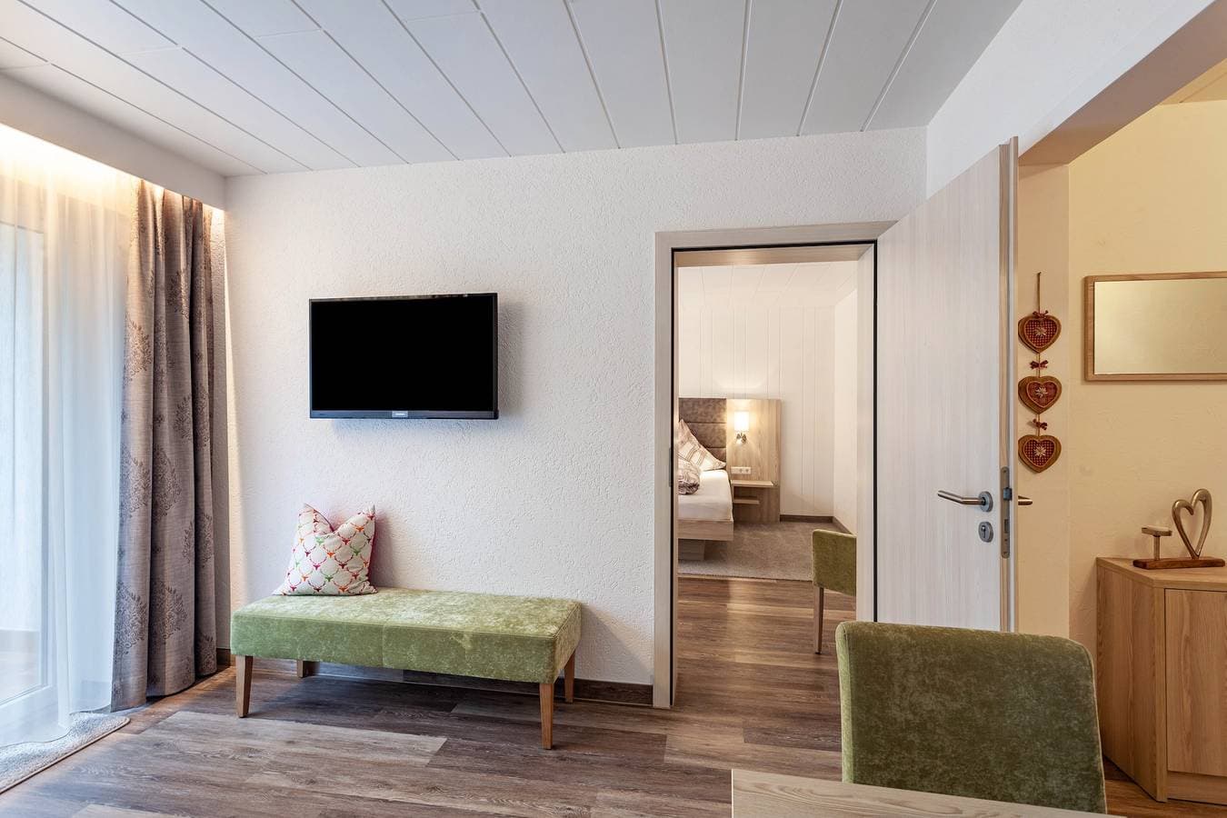 Foto 11 von 35: Ferienwohnung 'Typ 2' mit Gemeinschaftsgarten, Balkon und WLAN