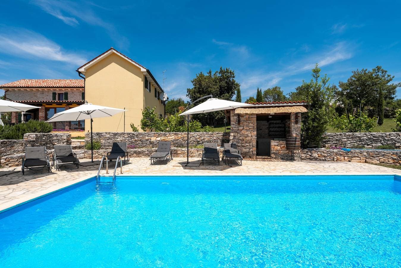 Foto 5 von 45: Villa Nina