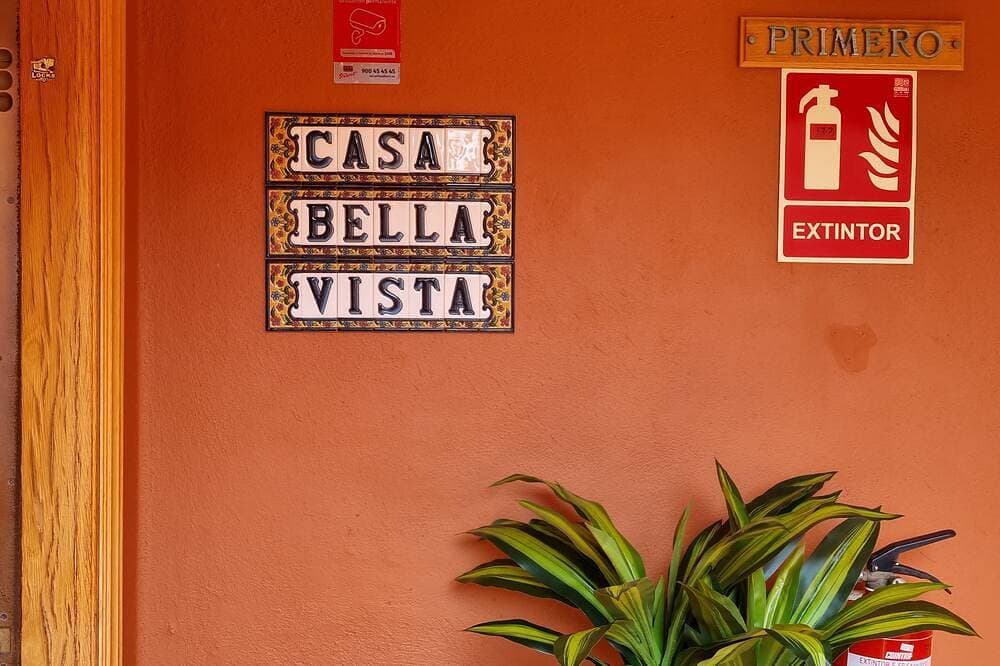 Foto 10 von 30: Sea View Penthouse Apartment with Hot Tub near Estepona - Casa Bella Vista