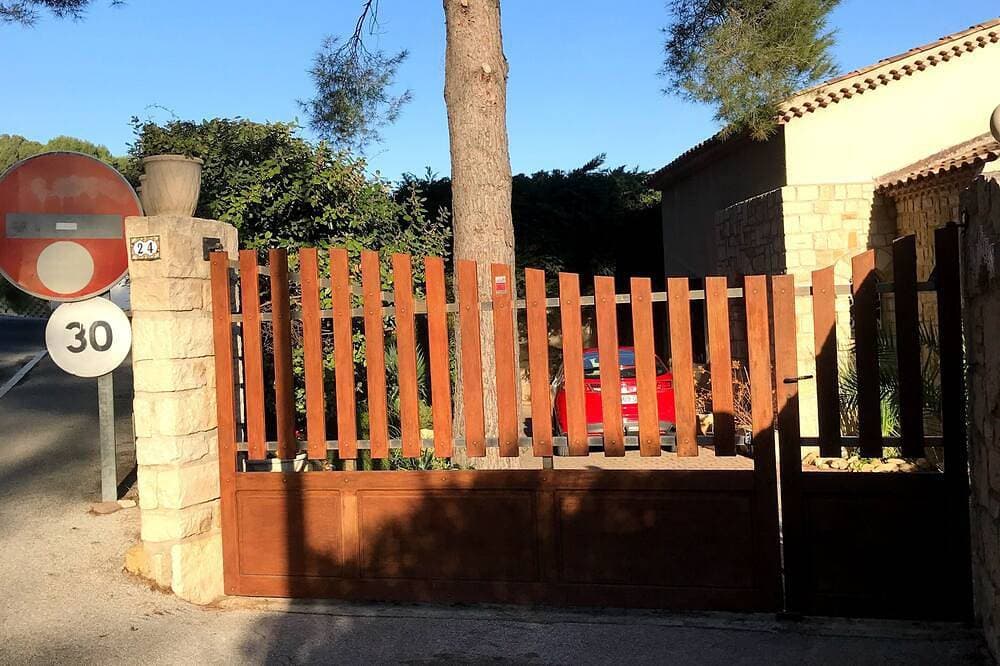 Foto 13 von 29: Villa Dans la Pinède Proche Plages et Criques