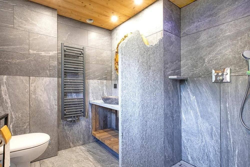 Foto 5 von 30: Landhaus, wifi, skiurlaub an der piste, sauna, terrasse, balkon, kamin oder ofen für holz