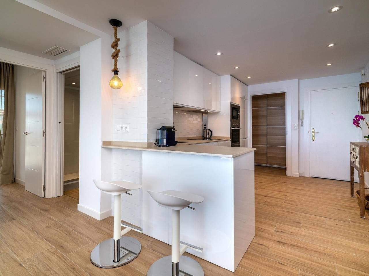Foto 9 von 26: Ferienwohnung für 4 Personen mit Balkon/Terrasse