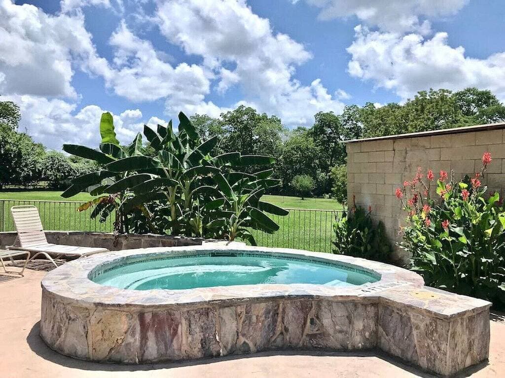 Foto 4 von 22: Wasserrad Retreat-Pet-Friendly-Schlafmöglichkeiten für bis zu 6!