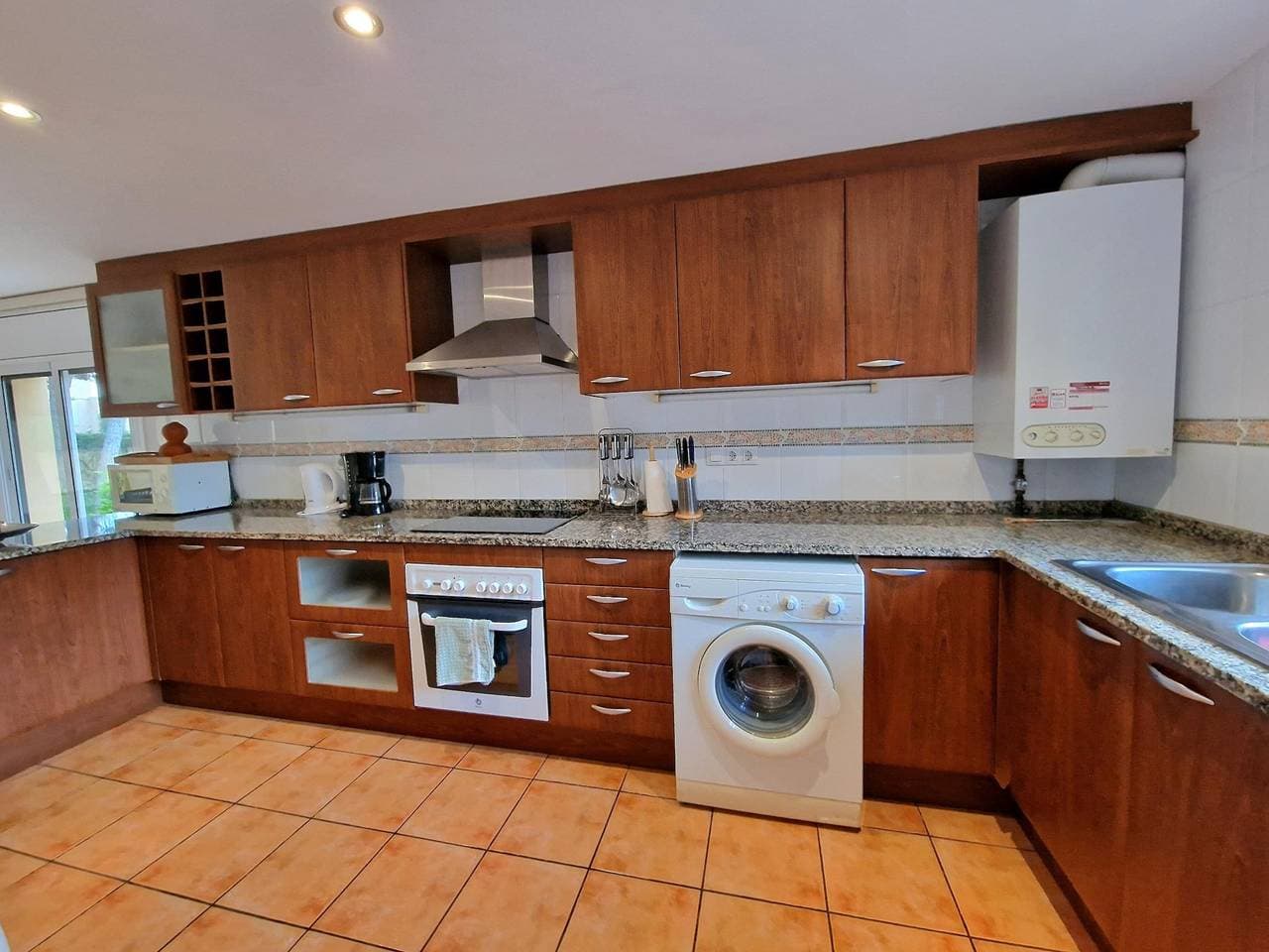 Foto 8 von 36: Ferienhaus für 6 Personen mit Pool