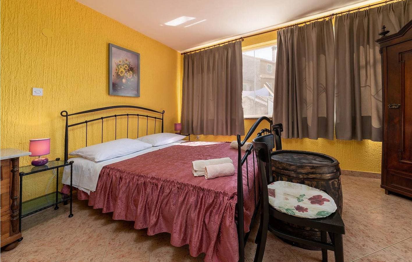 Foto 4 von 31: Gemütliche 2-Zimmer-Wohnung mit Pool, Terrasse und WLAN – 500 m vom Zentrum von Anzici entfernt