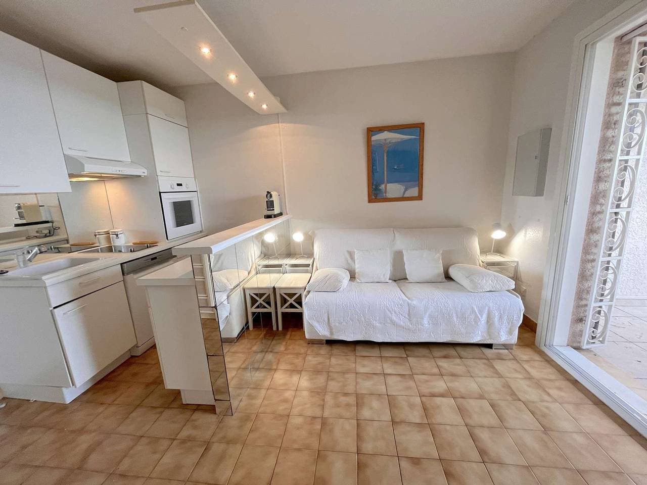 Foto 4 von 21: Ruhige Wohnung mit Pool und Parkplatz, strandnah, für 4 Personen in Rayol-Canadel