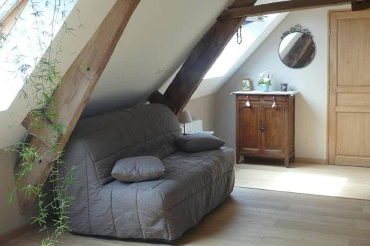 Foto 2 von 7: Family Room with Bathroom