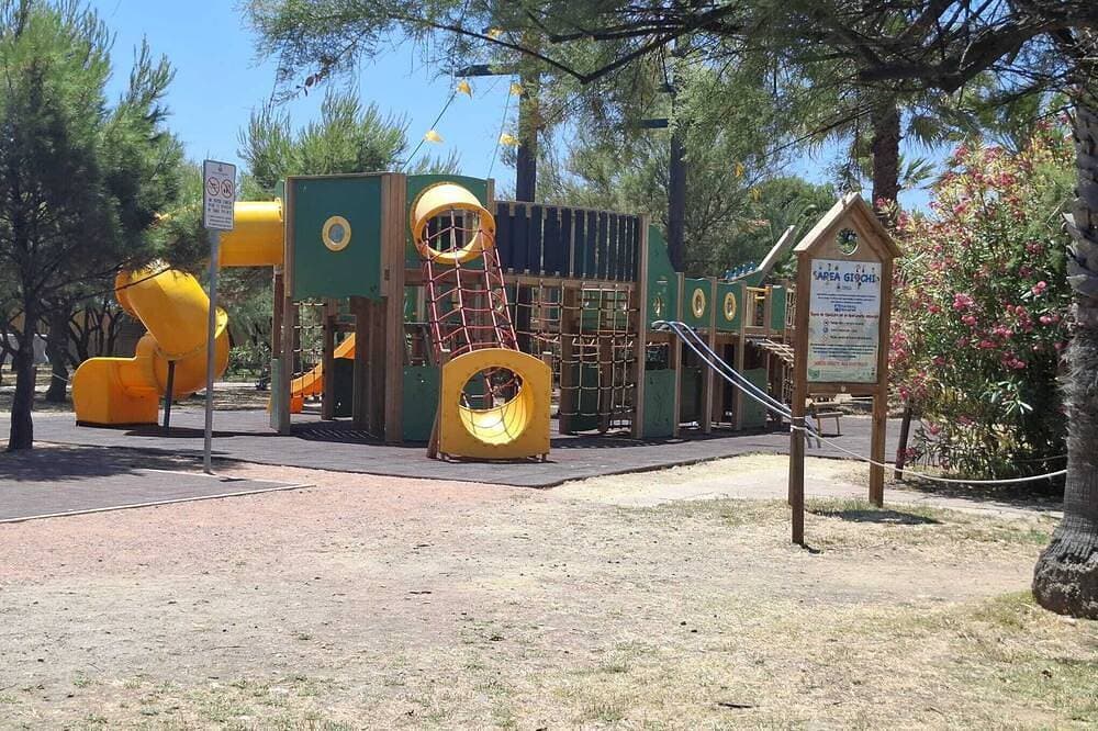 Foto 9 von 25: 100 sqm apartment in South Sardinia Capoterra. Sea nature and sunshine all year round.