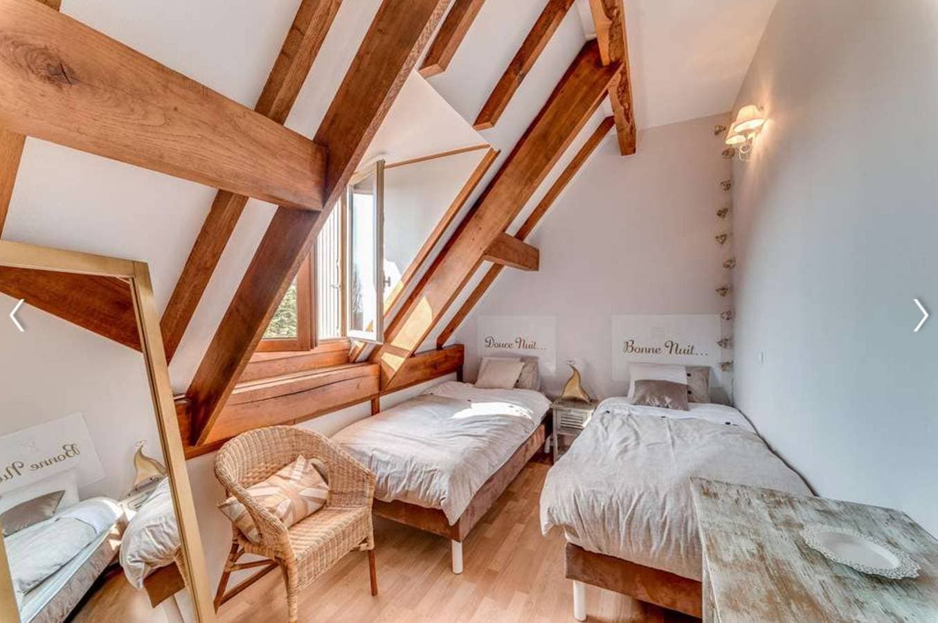 Foto 8 von 20: Charmantes Ferienhaus 'Le Gîte De La Tour' mit privater Terrasse, Garten und WLAN