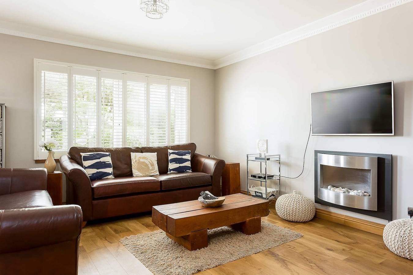 Foto 2 von 32: Sandy Shores - 2-bed flat on Sandbanks Peninsular